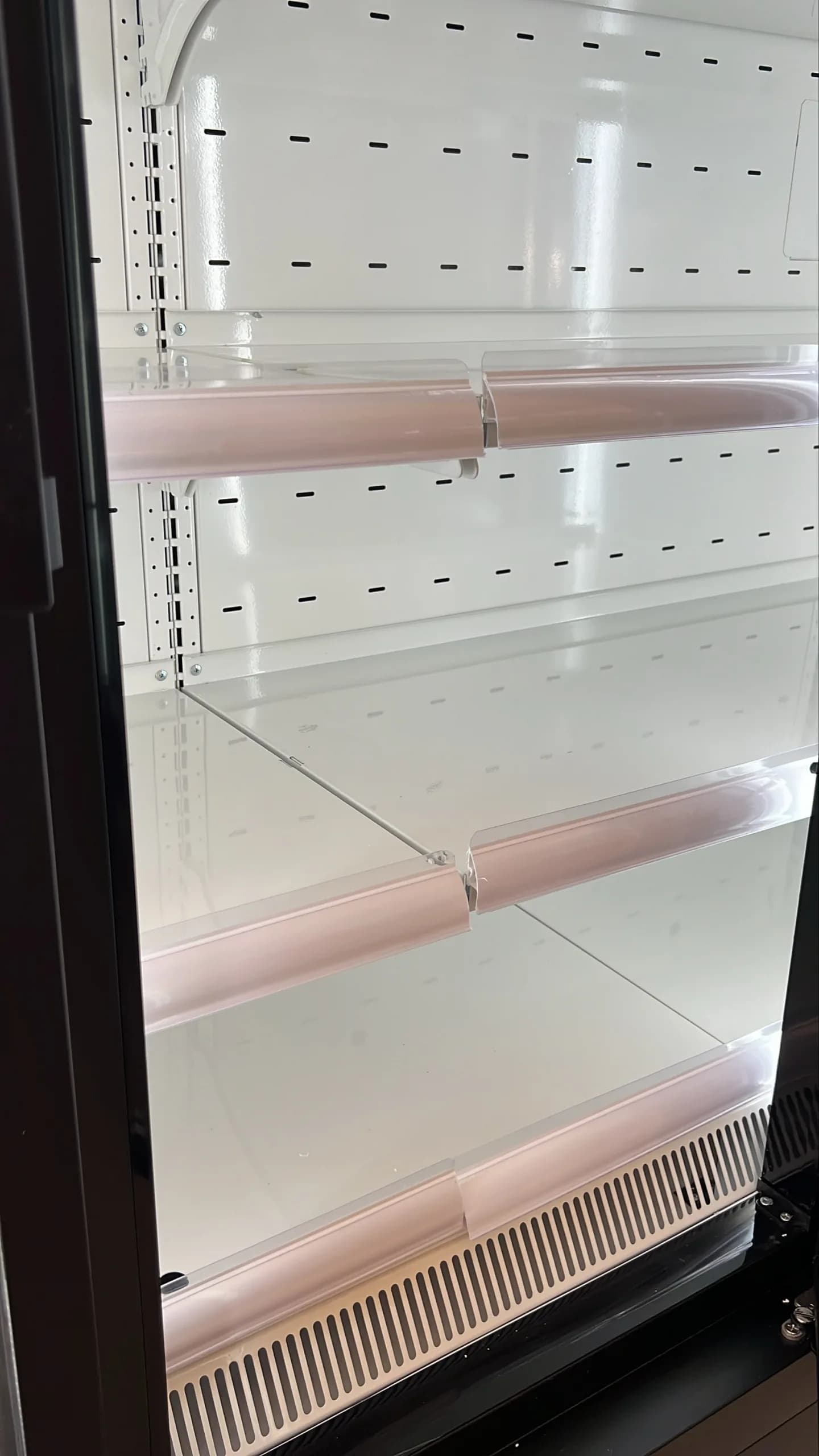 Vitrina frigorifica trei usi - MOD1900F2